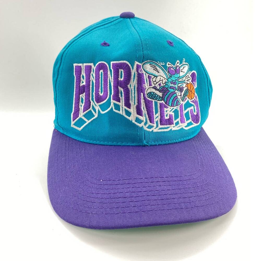 Vintage G Cap Embroidered Charlotte Hornets Snapback Hat NBA O/S